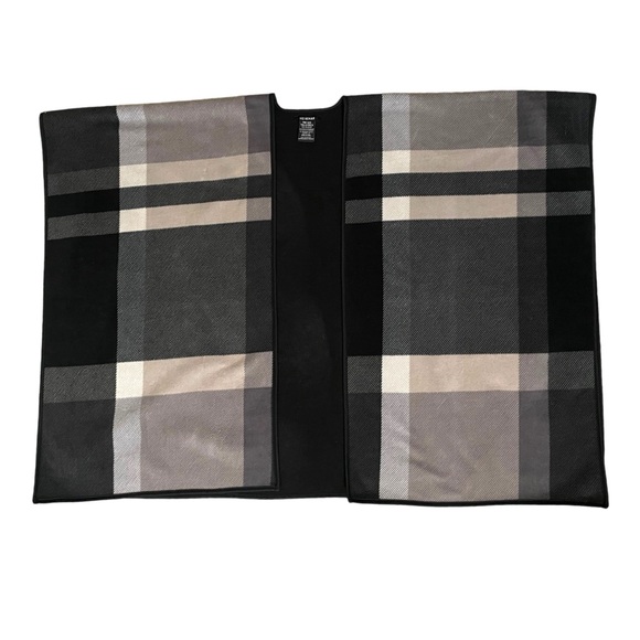 Plaid IKE BEHAR Reversible Wrap Shawl Black Grey White Tan Perfect For Fall - Picture 9 of 11